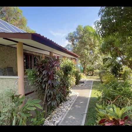 Haus Am Strand Auf Sibuyan Island Nahe Cresta De Gallo - Marevic'S Guesthouse 1 Ohne Klimaanlage Azagra Экстерьер фото