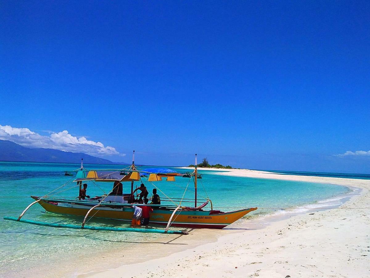 Haus Am Strand Auf Sibuyan Island Nahe Cresta De Gallo - Marevic'S Guesthouse 1 Ohne Klimaanlage Azagra Экстерьер фото