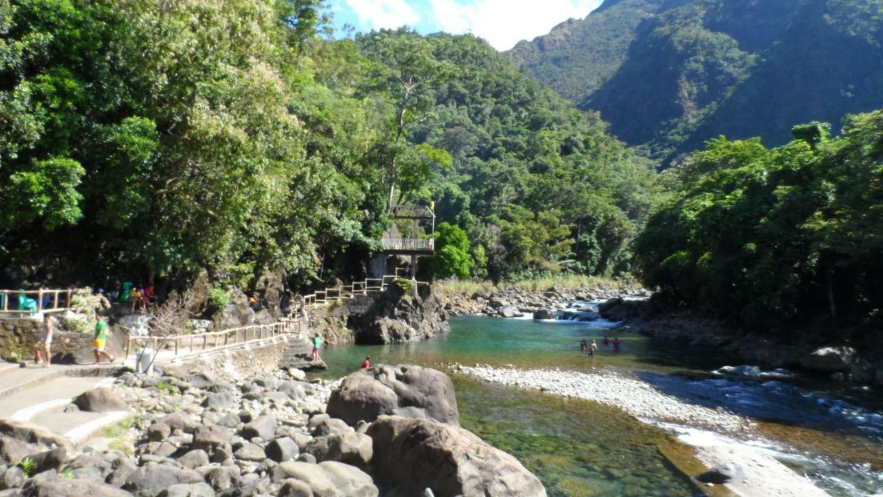 Haus Am Strand Auf Sibuyan Island Nahe Cresta De Gallo - Marevic'S Guesthouse 1 Ohne Klimaanlage Azagra Экстерьер фото